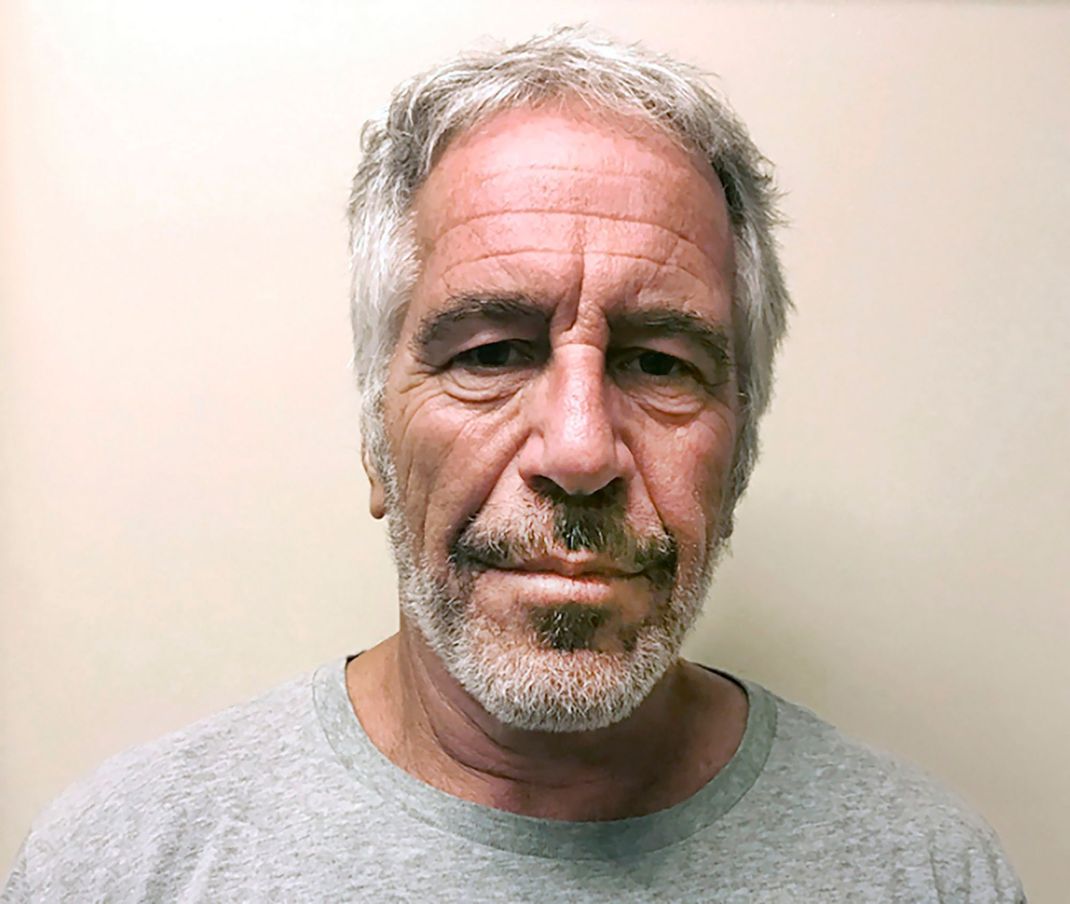 Jeffrey Epstein pflegte zu Lebzeiten engen Kontakt zu hochrangigen US-Politiker:innen.