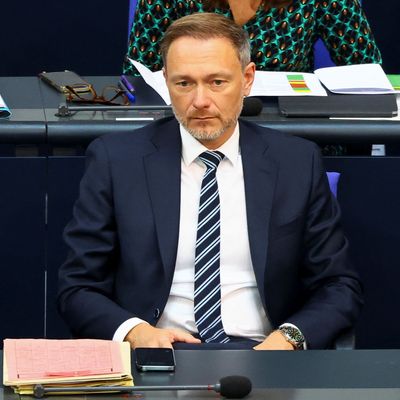 GERMANY-POLITICS/HEATING