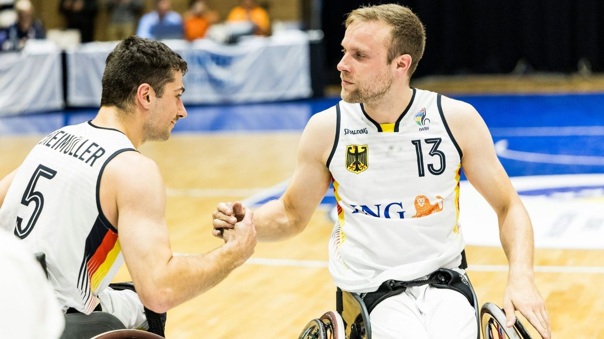Thomas Böhme (r.)