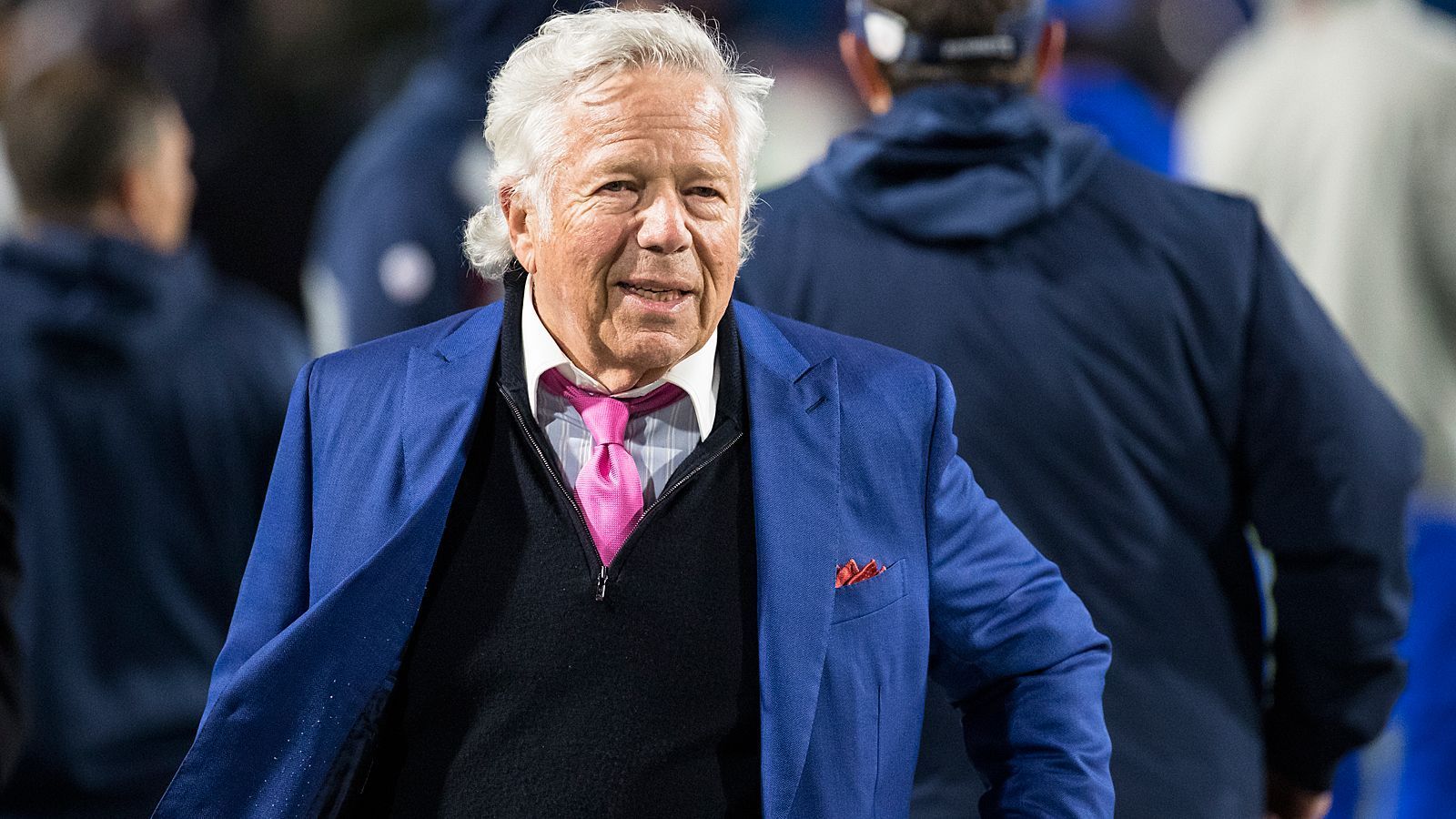 
                <strong>Robert Kraft</strong><br>
                Robert Kenneth Kraft (Besitzer der New England Patriots)
              