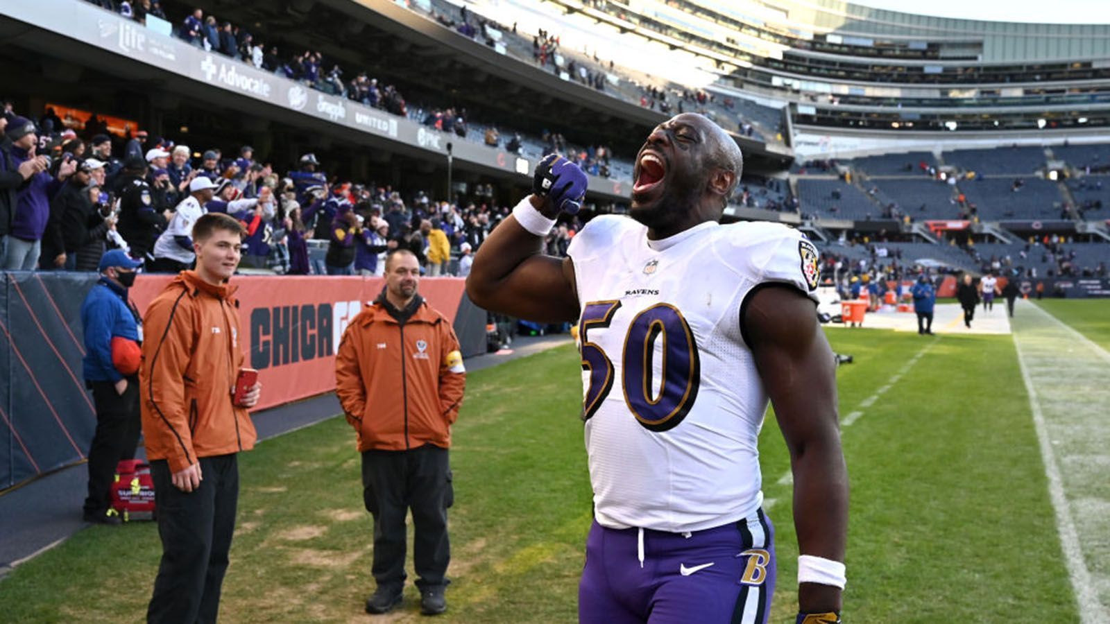 
                <strong>Justin Houston (Baltimore Ravens)</strong><br>
                Erhält zwei Millionen Dollar Bonus, wenn er noch 1,5 Sacks schafft und die Ravens sich bei Interceptions, Sacks oder erlaubten Yards pro Rush Play verbessern.
              