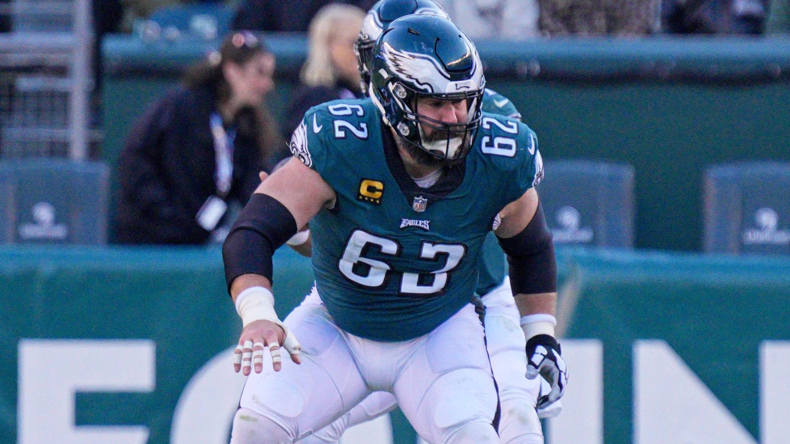 
                <strong>Jason Kelce</strong><br>
                Position: CenterTeam: Philadelphia Eagles
              