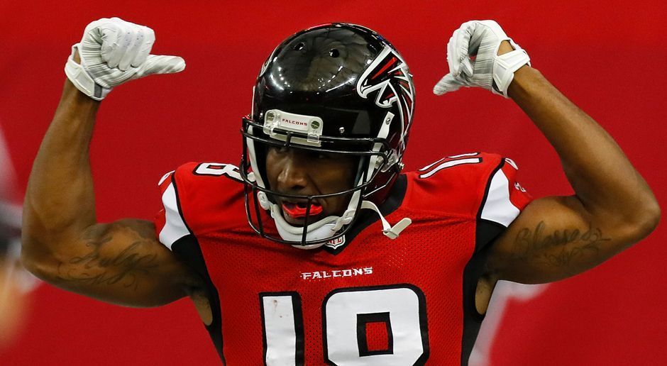 
                <strong>Gewinner: Taylor Gabriel</strong><br>
                "Danke" twitterten die Atlanta Falcons in Richtung der Cleveland Browns. Die Browns hatten Taylor Gabriel Anfang September entlassen. Bei den Falcons läuft er nun anscheinend aber zur Hochform auf: Beim 38:19-Sieg in Week 12 gegen die Arizona Cardinals führte der Wide Receiver seine Franchise mit zwei Touchdowns zum Sieg. Die Browns werden den Cut wohl gerade mächtig bereuen. 
              