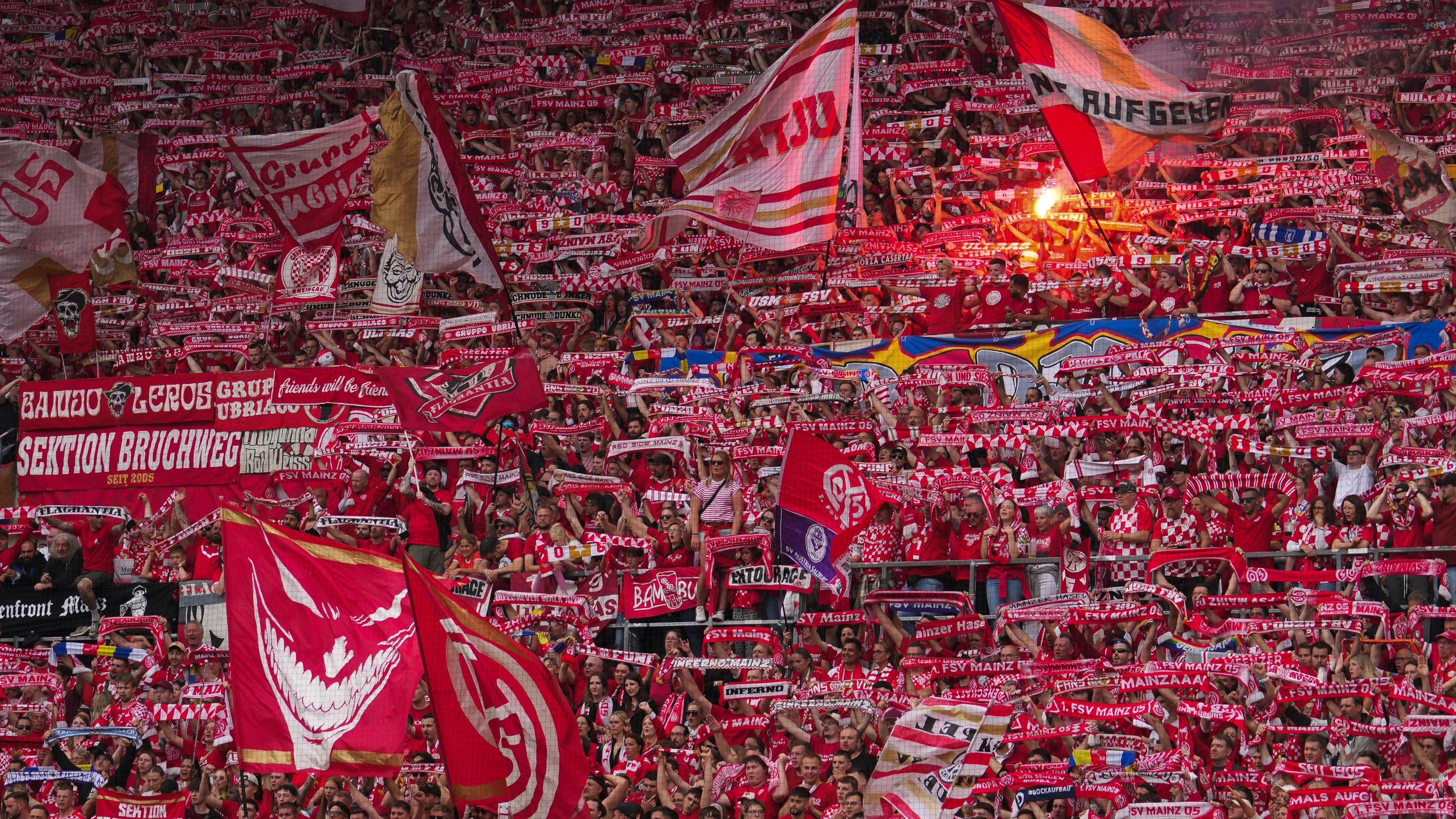 <strong>1. FSV Mainz 05</strong><br>ChatGPT-Name als NFL-Franchise: Mainz Meteors