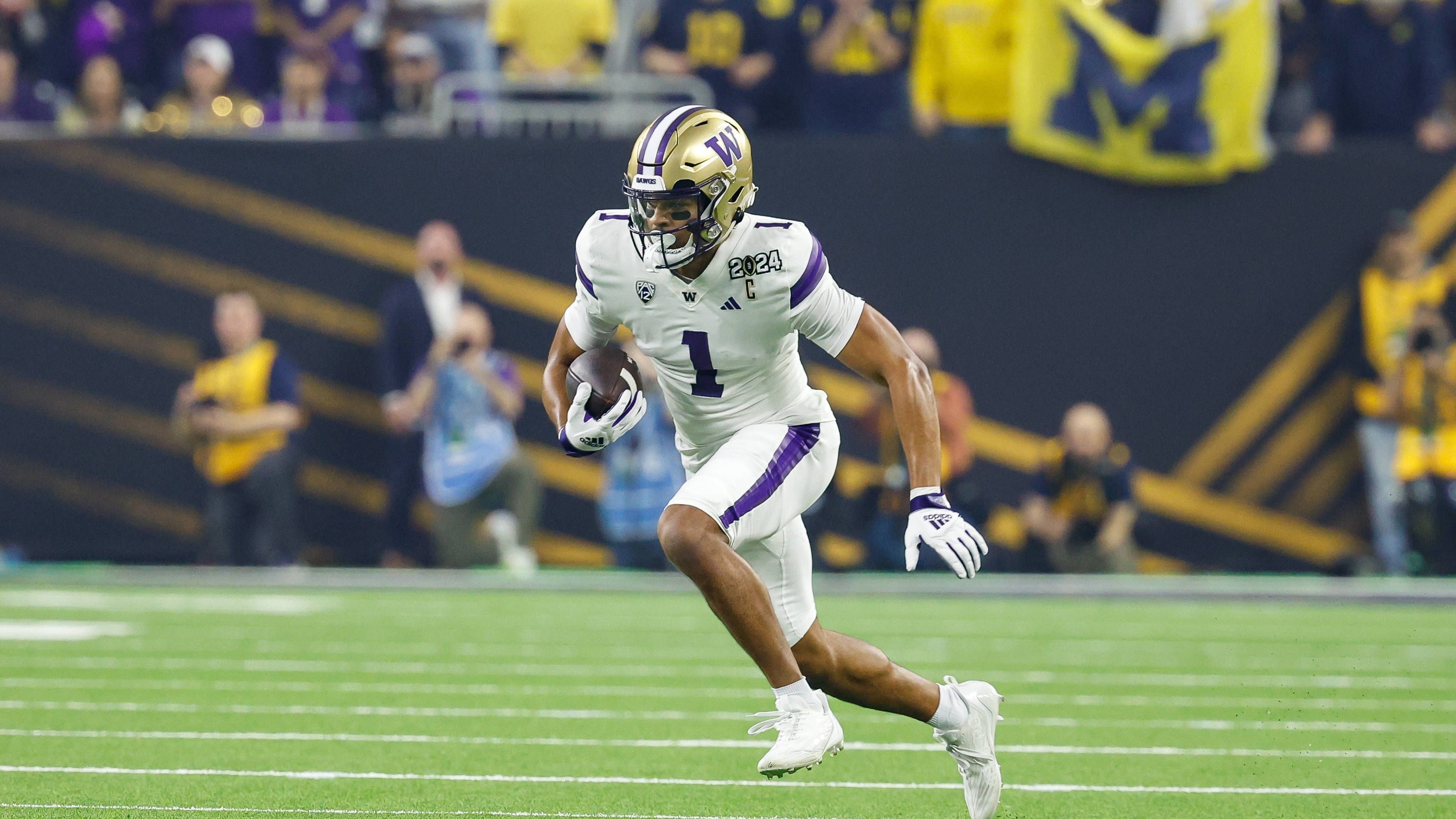 <strong>11. Pick: New York Giants (von MIN) - WR Brian Thomas Jr. (LSU)<br></strong>Nach ihrem Downtrade holen die Giants einen Receiver, der zwar nicht ganz an die Top-3 der Klasse heranreicht, aber gleich dahinter anzusiedeln ist. Bei LSU mischte Brian Thomas Jr. gemeinsam mit Jayden Daniels und Malik Nabers die College-Liga auf, für ein bestenfalls durchschnittliches Receiving Corps bei den Giants ist er ein direktes Upgrade.