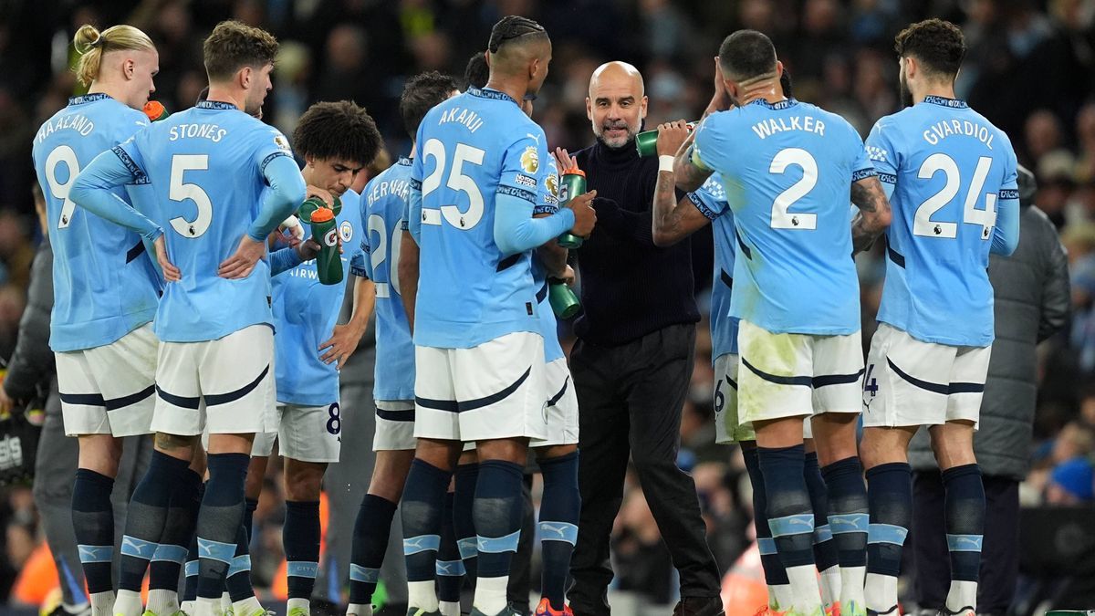 Manchester City v Tottenham Hotspur - Premier League - Etihad Stadium Manchester City manager Pep Guardiola gives a pep talk to the players from the touchline during the Premier League match at the...