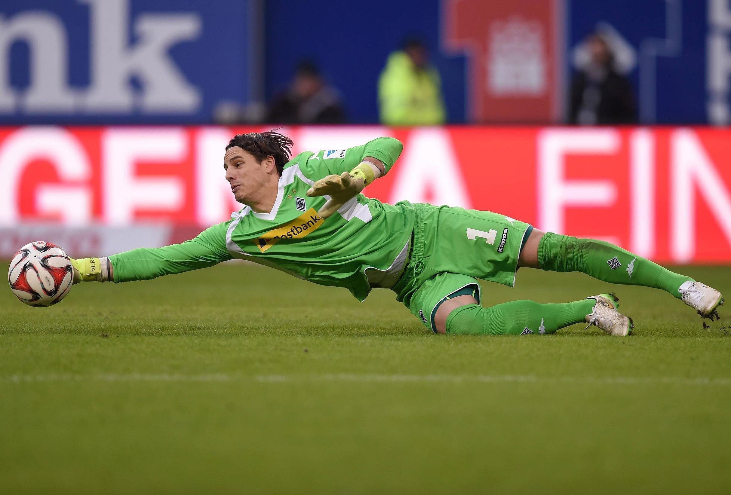 
                <strong>Yann Sommer (Borussia Mönchengladbach)</strong><br>
                Gladbach-Manager Max Eberl fand mit dem schweizer Schlussmann allerdings einen adäquaten Ersatz. Sommer hat in der Rückrunde mit nur zehn zugelassenen Gegentoren einen Rekord aufgestellt. 
              
