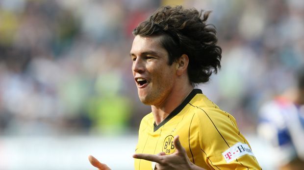 
                <strong>Nelson Valdez</strong><br>
                Nelson Valdez (2006 - 2010): Ein wirklicher Torjäger wurde Nelson Valdez in seinen vier Jahren beim BVB nicht. Nur 18 Tore in 126 Partien erzielte der Mittelstürmer. Trotz Vertragsverlängerung ging es für den Paraguayer 2010 zu Hercules Alicante.
              