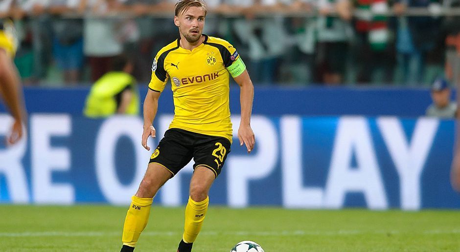 
                <strong>Marcel Schmelzer</strong><br>
                Marcel Schmelzer: Auf der linken Abwehrseite immer Herr der Lage. Zeigte sich als Kapitän auch immer wieder vorne, um seine jungen Kollegen zu unterstützen. ran-Note: 2
              