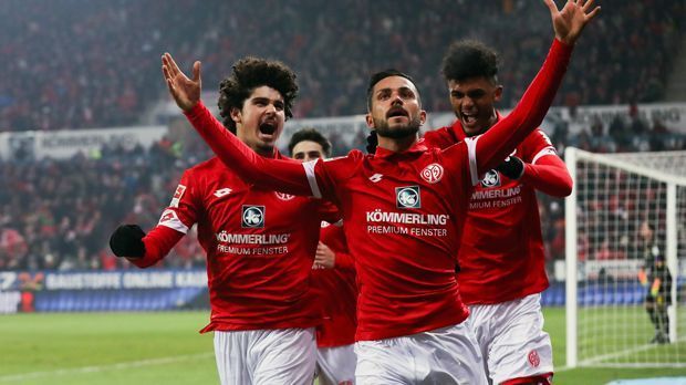 
                <strong>Platz 5 - 1. FSV Mainz 05</strong><br>
                Platz 5 - 1. FSV Mainz 05Tore gesamt: Unterschiedliche Torschützen: Bester Torschütze: Yunus Malli (sechs Treffer/jetzt VfL Wolfsburg)
              