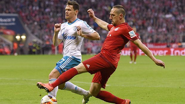 
                <strong>Franck Ribery (FC Bayern München)</strong><br>
                Franck Ribery (FC Bayern München): Der Franzose kam in der 69. Minute für Douglas Costa und bereitete das 3:0 durch Arturo Vidal in unnachahmlicher Art und Weise vor. Bärenstark vom Franzosen. ran-Note: 2.
              