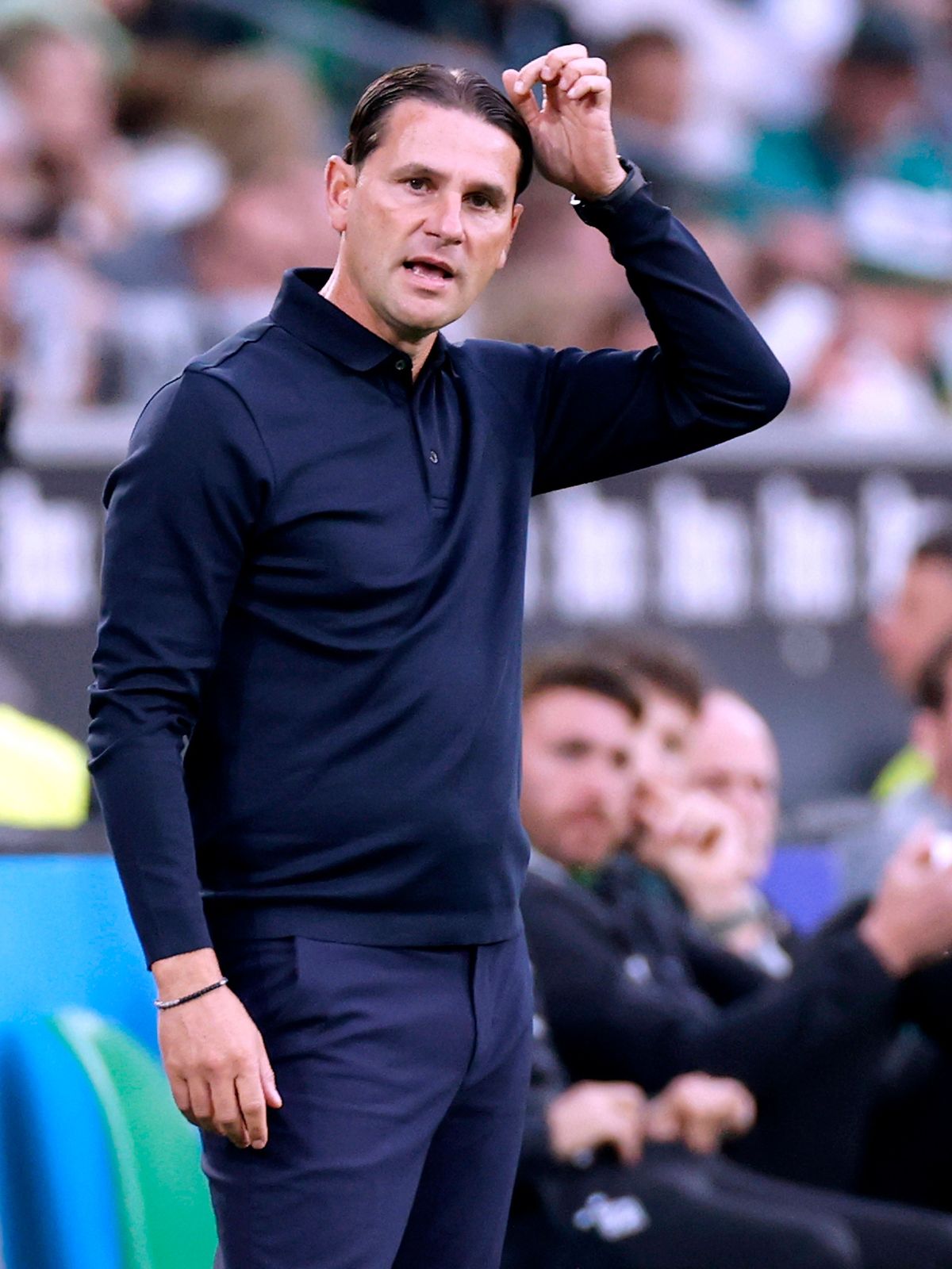 SEOANE Gerardo Team Borussia Moenchengladbach DFL Bundesliga Saison 2025-2026 Spiel Borussia Moenchengladbach - Werder Bremen 0 : 4 am 14. 09. 2025 in Moenchengladbach DFL REGULATIONS PROHIBIT ANY ...