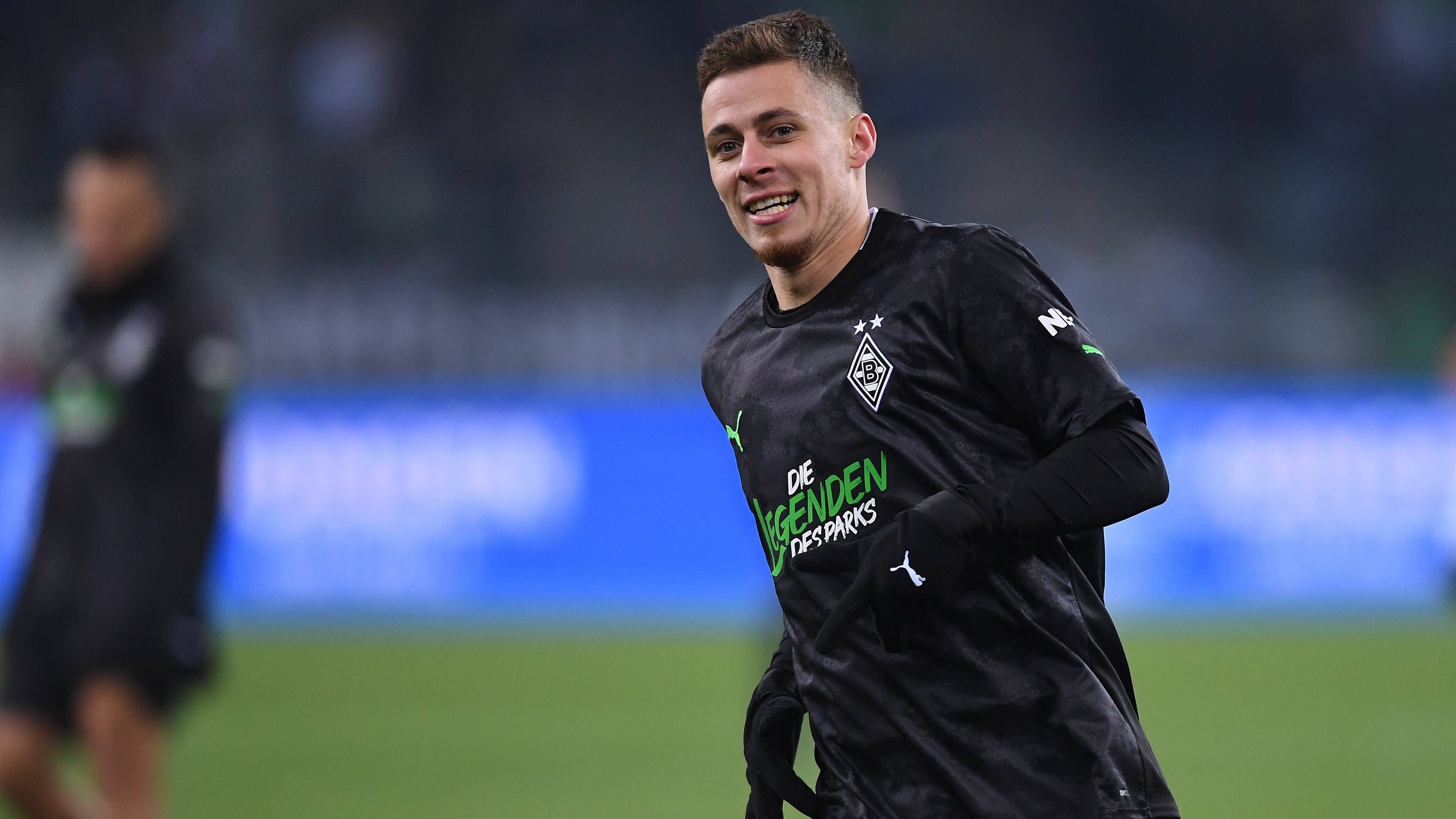 <strong>Top-Transfer: Thorgan Hazard</strong><br>Der Belgier spielte bereits leihweise eine Saison lang in Gladbach, ehe er nun für acht Millionen Euro vom FC Chelsea fest verpflichtet wurde. Vier Jahre später wurde er für 25,5 Millionen Euro an den BVB weiterverkauft.