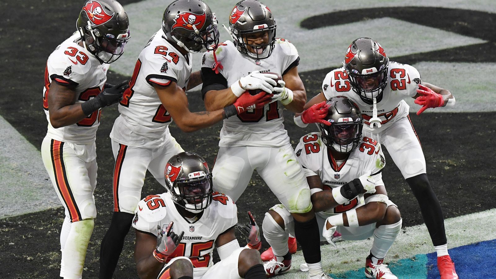 
                <strong>Platz 2: Tampa Bay Buccaneers</strong><br>
                Erstrundenpicks seit 2017: O.J. Howard (TE), Vita Vea (DT), Devin White (LB), Tristan Wirfs (T)
              