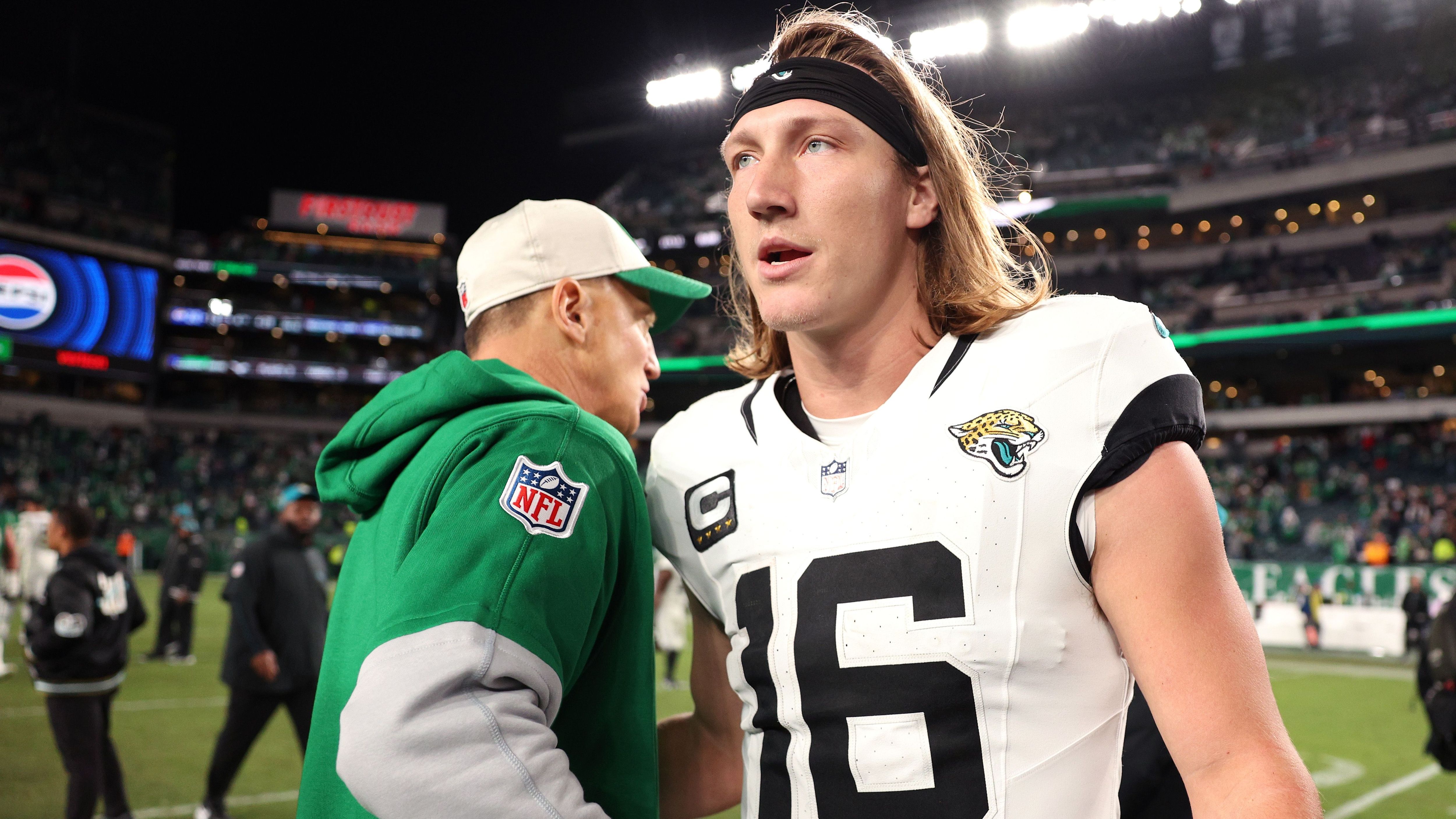 <strong>Jacksonville Jaguars</strong><br>• Starter: Trevor Lawrence (im Bild)<br>• Backup: Nick Mullens, John Wolford, Seth Henigan (Rookie)