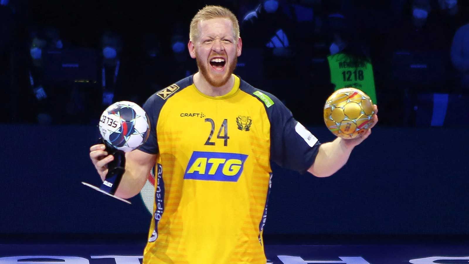 <strong>Schweden glänzt mit MVP und Weltklasse</strong> <br>Die Schweden haben den zweifachen EM-MVP Jim Gottfriedsson (2018, 2022) in ihren Reihen, dazu noch weitere zahlreiche Stars aus der HBL wie Max Darj (Füchse Berlin) und Shootingstar Eric Johansson (Kiel) oder international erfahrene Spieler auf Weltklasse-Niveau wie Andreas Palicka (PSG) und Hampus Wanne (FC Barcelona).