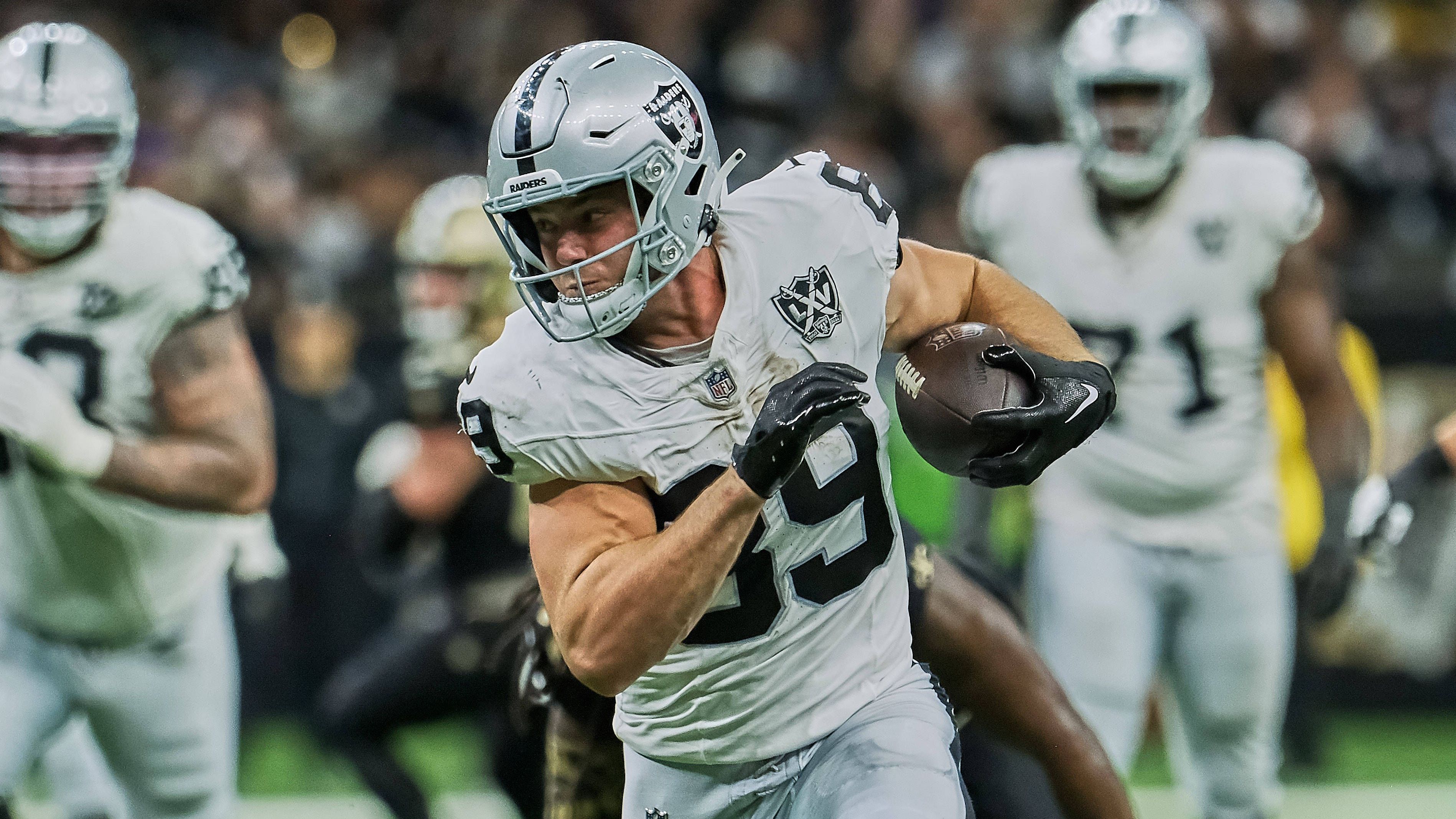 <strong>Platz 1: Brock Bowers</strong><br>- Team: Las Vegas Raiders<br>- Ranking 2024: Nicht verfügbar (Rookie)