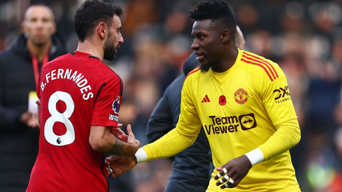 Fulham FC v Manchester United - Premier League