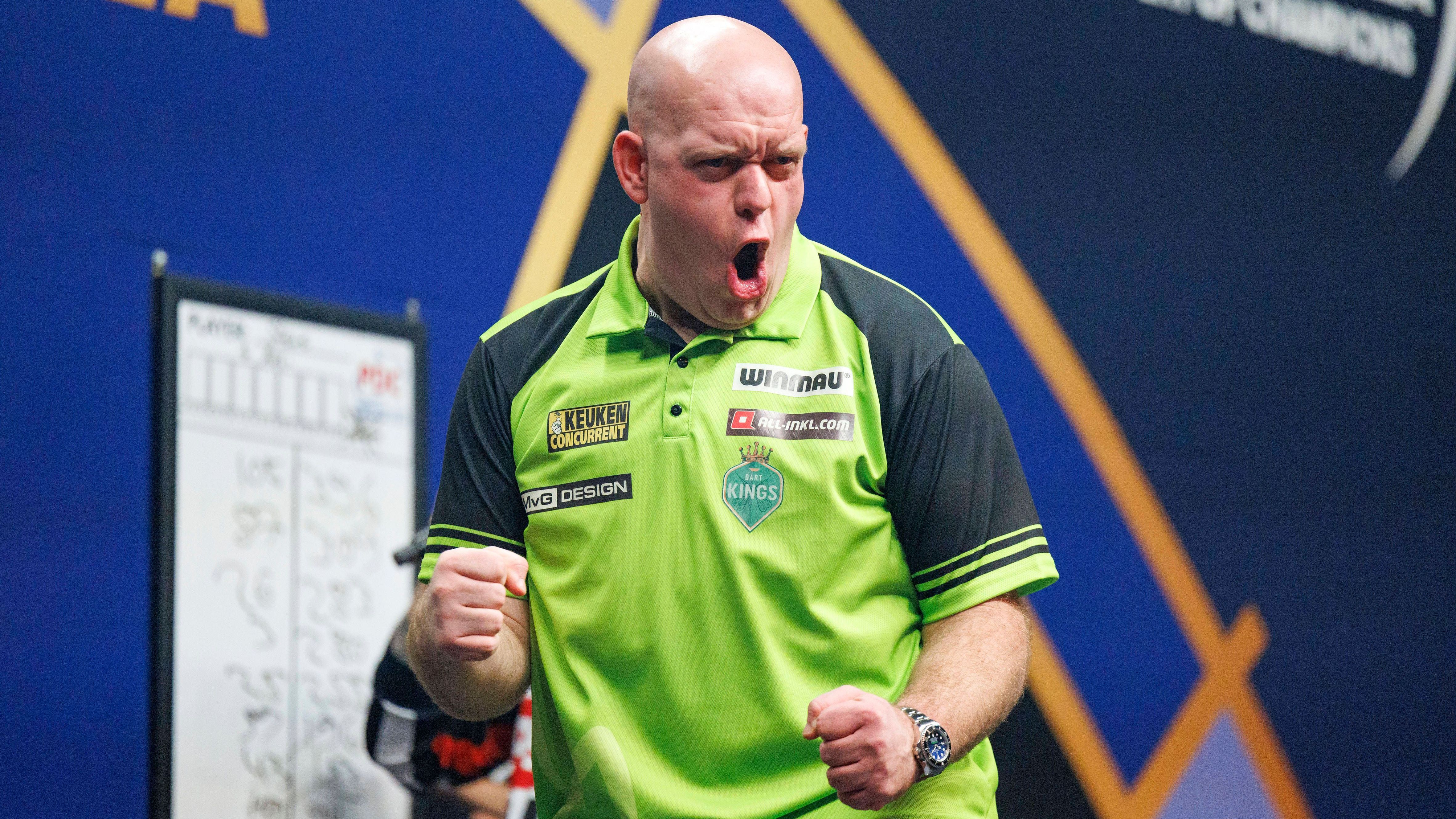 <strong>Michael van Gerwen </strong><br>Der Niederländer weiß nur zu gut, wie es sich anfühlt, die begehrte Trophäe in den Händen zu halten. Drei Mal gelang ihm das bereits, auch in wenigen Wochen könnte van Gerwen wieder die Nummer eins sein. Fünf Major-Endspiele erreichte er 2023, zwei beendete er siegreich.