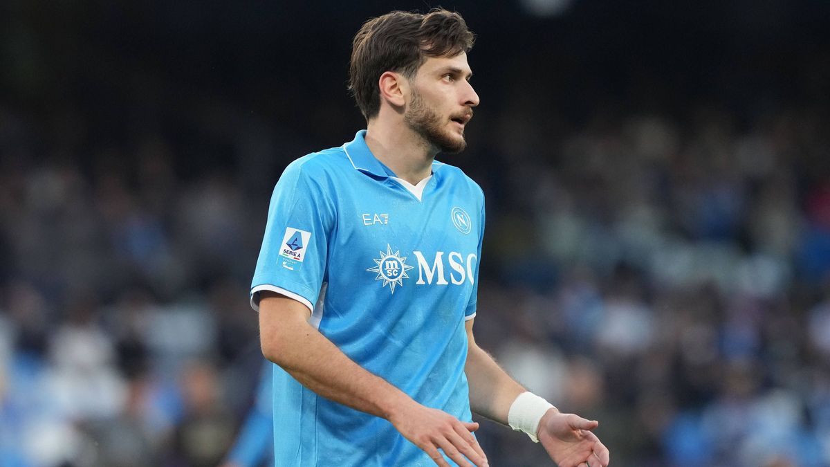 Khvicha Kvaratskhelia of SSC Napoli during the Serie A match between SSC Napoli and Venezia FC at Stadio Diego Armando Maradona Naples Italy on 29 December 2024. Naples Stadio Diego Armando Maradon...