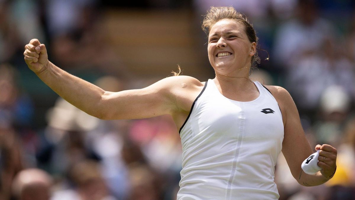 Jule Niemeier bejubelt ihren Sieg über Kontaveit