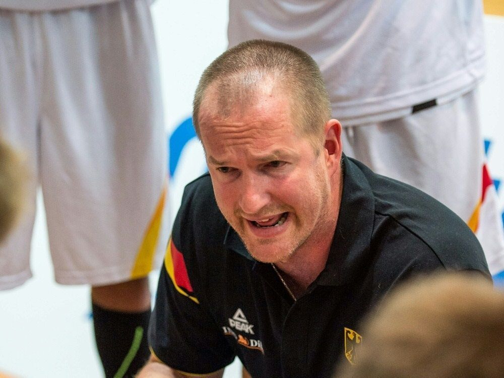 Bundestrainer Rödl Sieht "Basketball-Boom" - Nowitzki-Comeback "schwer ...