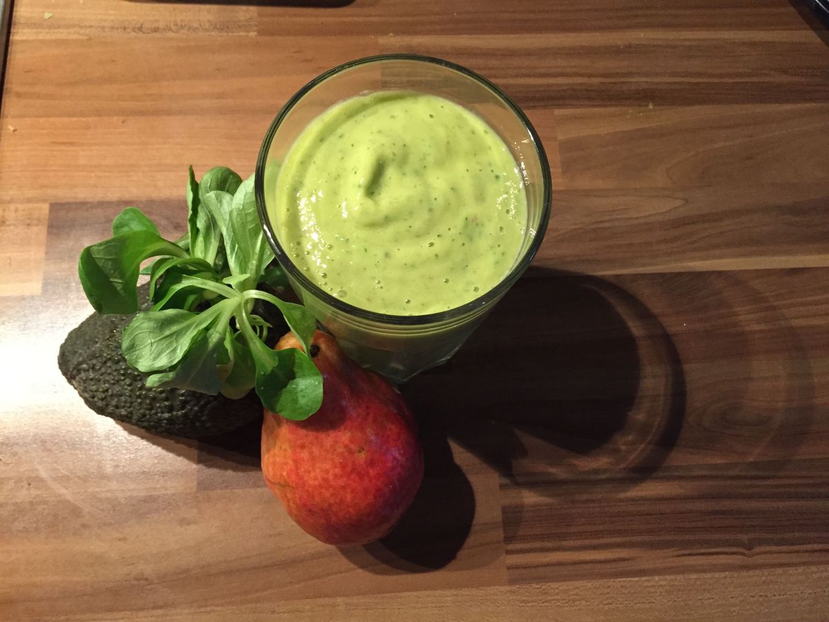 Birnen-Avocado Smoothie