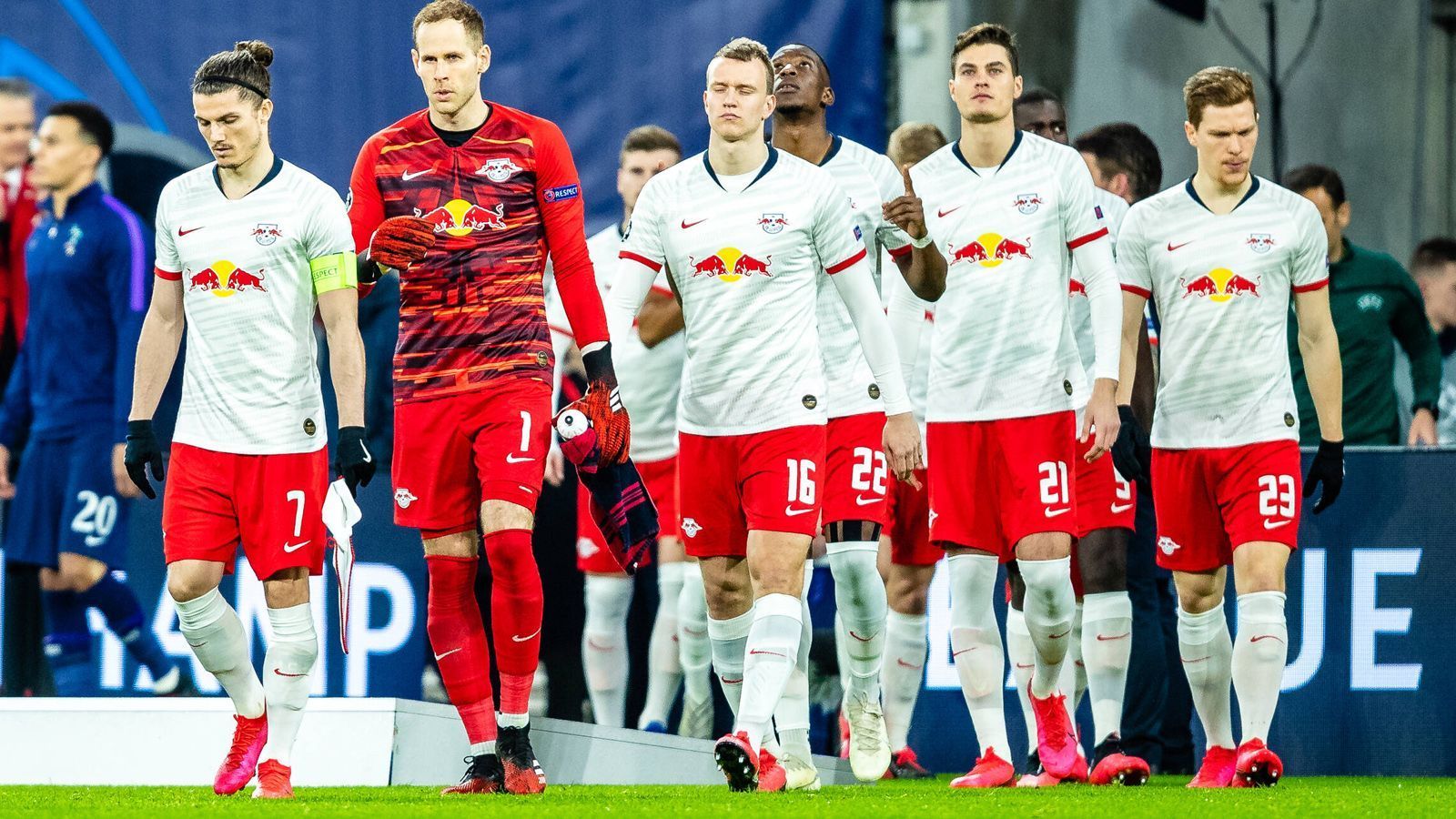 
                <strong>RB Leipzig</strong><br>
                Drohender Fernsehgelder-Verlust: 22,24 Millionen Euro
              