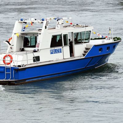 Polizeiboot auf dem Rhein