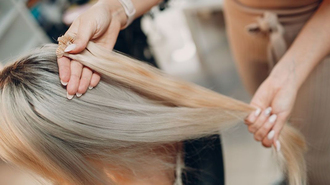 Wie lange muss euer Haar sein, damit daraus eine Echthaarperücke kreiert werden kann? Fakten und Zahlen lest ihr hier!