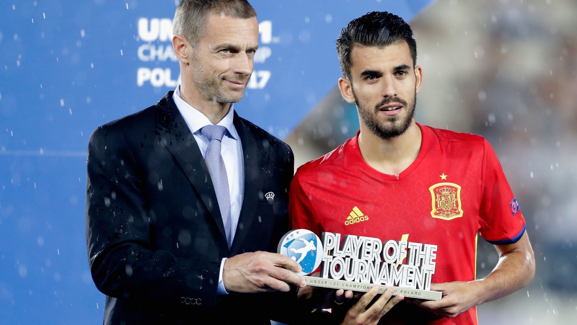 
                <strong>2017 - Dani Ceballos (Spanien)</strong><br>
                &#x2022; <strong>Anzahl der A-Länderspiele:</strong> 13<br>&#x2022; <strong>spätere Erfolge: </strong>Champions-League-Sieger 2018 und 2022 mit Real Madrid<br>
              