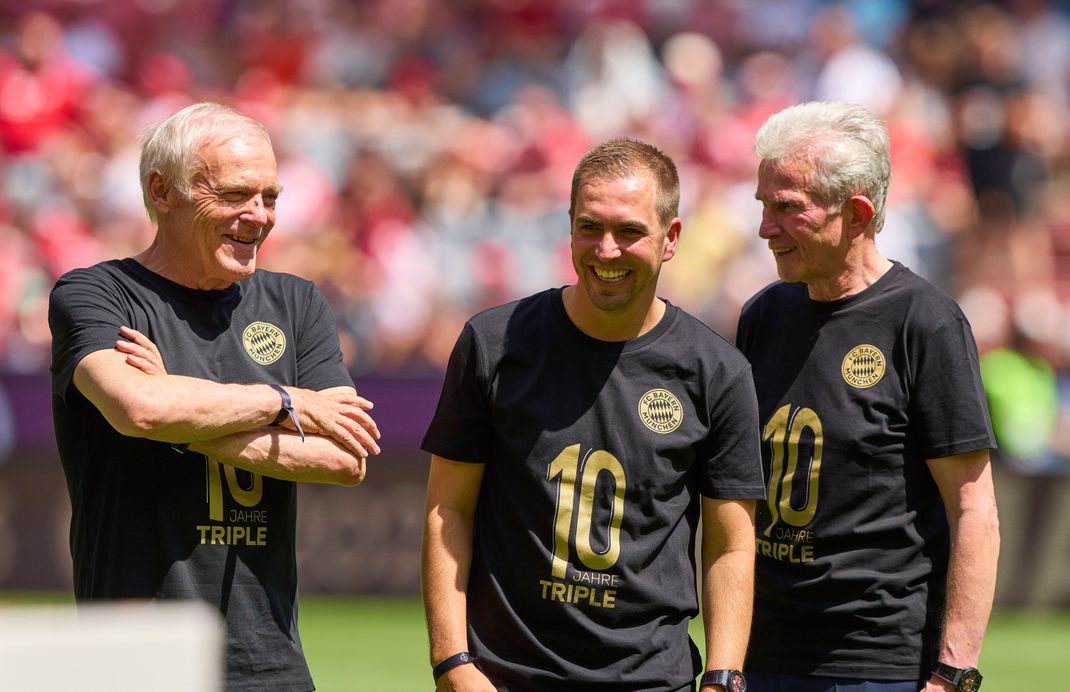 Hermann GERLAND, Philipp LAHM ex Profi und DFB Kapitaen, Jupp Heynckes, ex FCB Trainer at the Team Presentation an Legends match at FC BAYERN MÜNCHEN 1.German Football League on July 23, 2023 in Munich, Germany. Season 2023 2024, 1.Bundesliga, Muenchen, FCB,