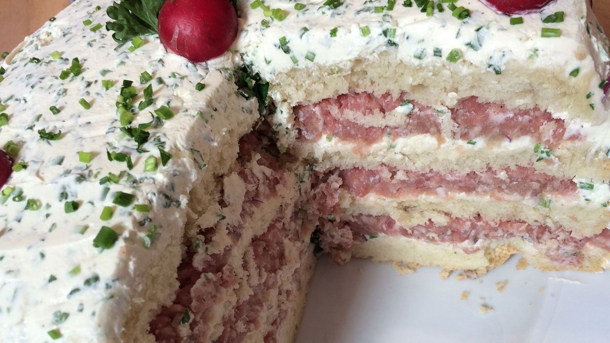 Mett-Torte - Gaumengraus oder Schmaus?