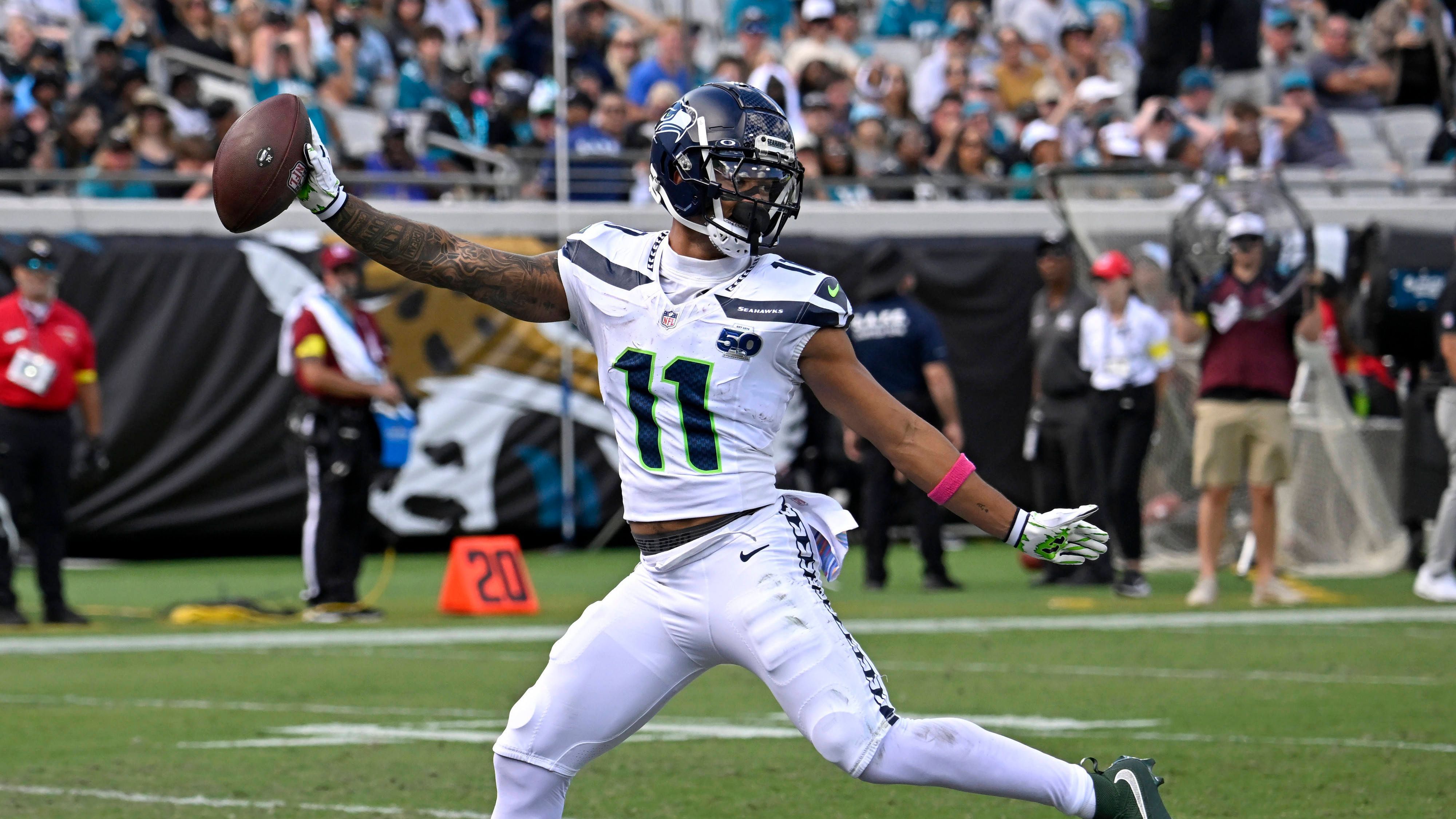 <strong>Platz 16: </strong><strong>Jaxon Smith-Njigba (Seattle Seahawks)</strong><br>Quote: +12.500<br>Erklärung zur Quote: bei 100 Dollar Einsatz bekommt man 12.500 Dollar