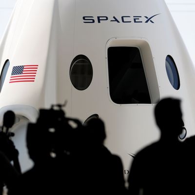 Ex-Mitarbeiterin verklagt SpaceX