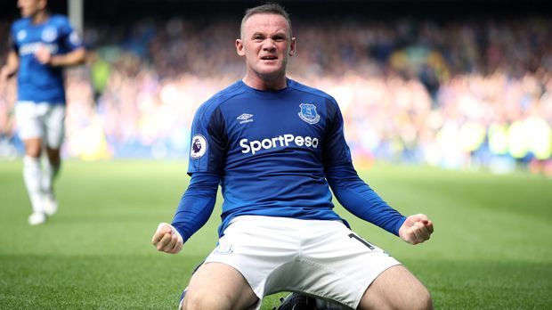 
                <strong>Wayne Rooney (FC Everton)</strong><br>
                Lukakus Vorgänger bei Manchester United ist zugleich dessen Nachfolger bei Everton. Der Engländer kehrte im Sommer zurück zu seinem Jugendverein Everton und erlebte ein dort traumhaftes Liga-Debüt. Beim 1:0-Sieg über Stoke war der langjährige ManUtd-Torjäger sofort zur Stelle und sorgte per Kopf für den Auftaktsieg der "Toffees". 
              