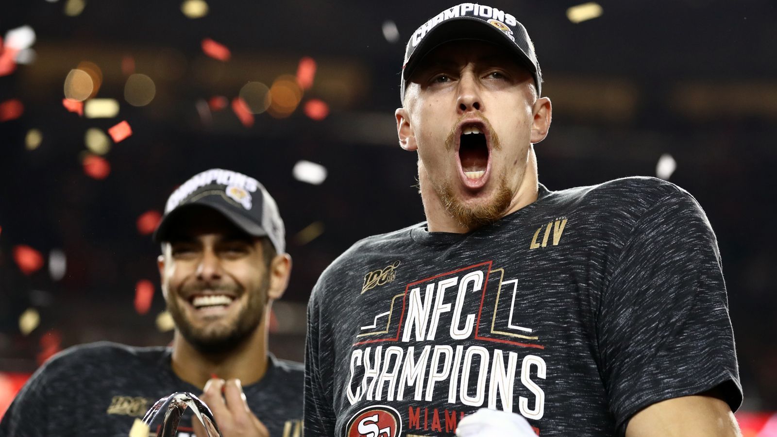 
                <strong>NFC Championship Game</strong><br>
                George Kittle und George Halas ließen es nach Erhalt der Trophy zum Gewinn des NFC Championship Games ordentlich krachen.
              