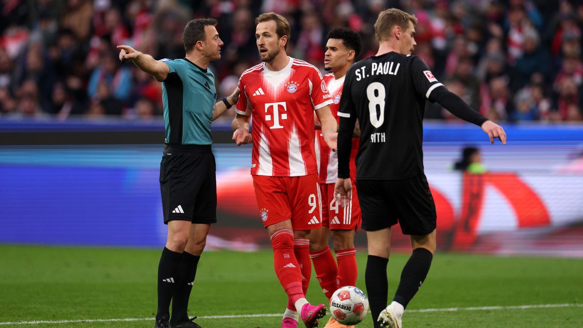 FC Bayern München v FC St. Pauli - Bundesliga