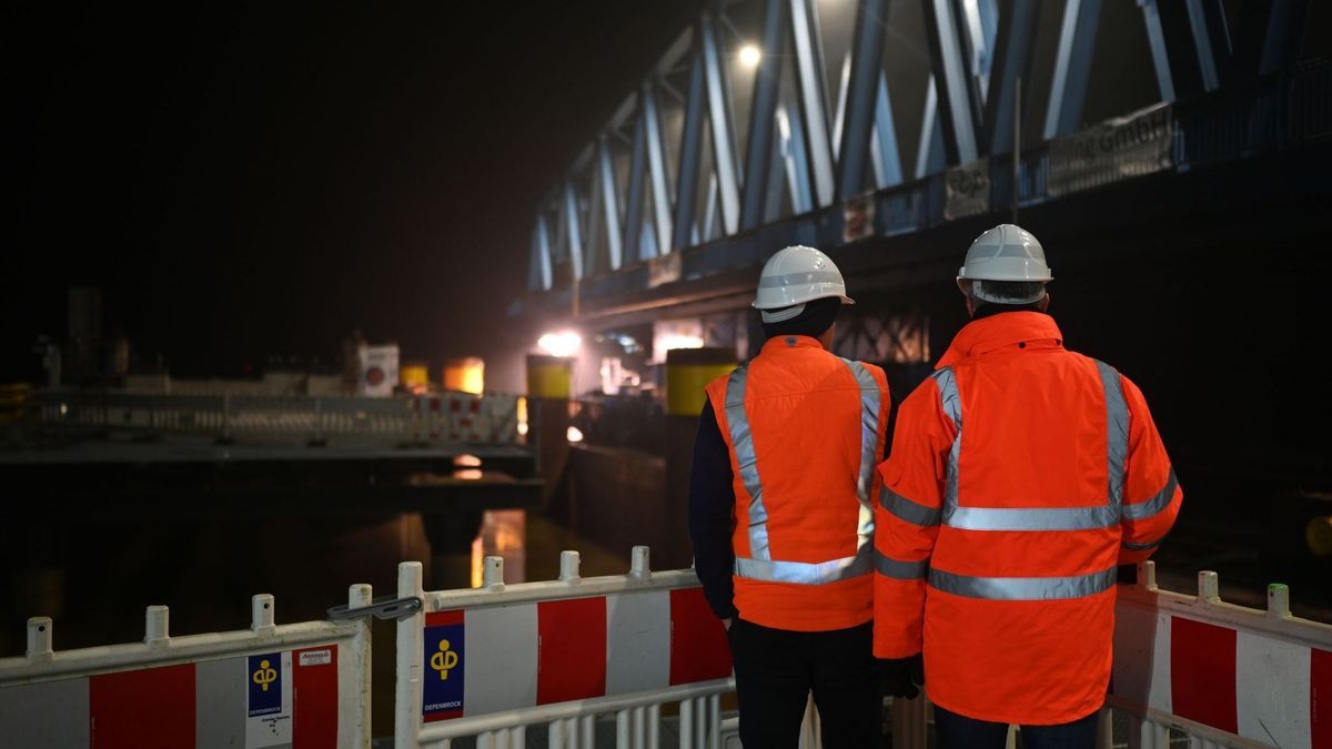 Brückenteil für neue Friesenbrücke