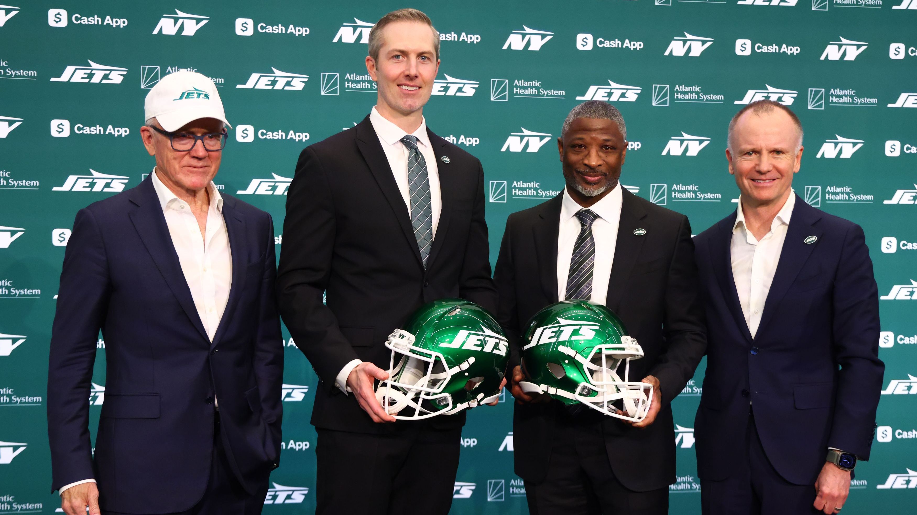 <strong>New York Jets</strong><br>9. August: at Green Bay Packers&nbsp;<br>16. August: at New York Giants&nbsp;<br>22. August: Philadelphia Eagles