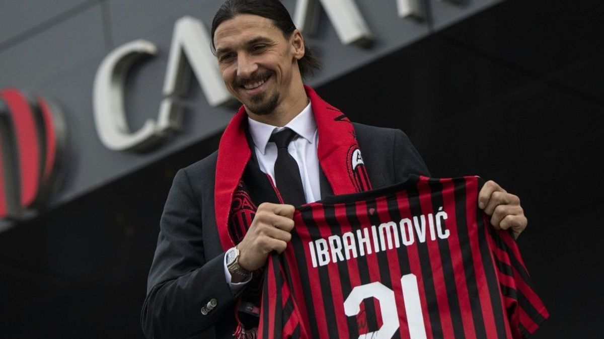 Ibrahimovic trägt beim AC Mailand die Rückennummer 21