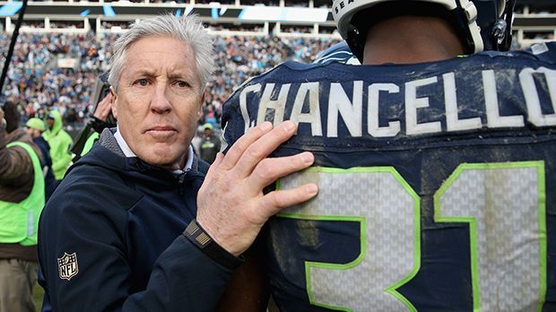 
                <strong>Seattle Seahawks</strong><br>
                Nach dem frühzeitigen Ausscheiden aus den Playoffs stehen die Seattle Seahawks vor einem Kaderumbruch. Viele Stammkräften können via Free Agency den Klub frühzeitig verlassen. Gleiches gilt für Star-Running-Back Marshawn Lynch, von dem sich der Klub vorzeitig trennen könnte. Wir zeigen euch die wichtigsten Personalfragen von Head Coach Pete Carroll.
              