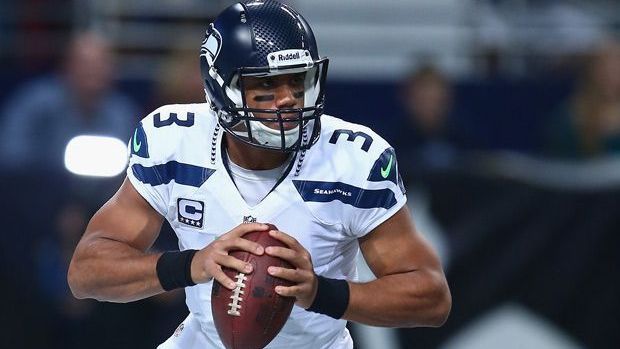 <strong>Seattle Seahawks - Russell Wilson</strong><br>Passing-Yards: 37.059<br>Passing-Touchdowns: 292<br>Jahre im Team: 10<br>Absolvierte Spiele: 158