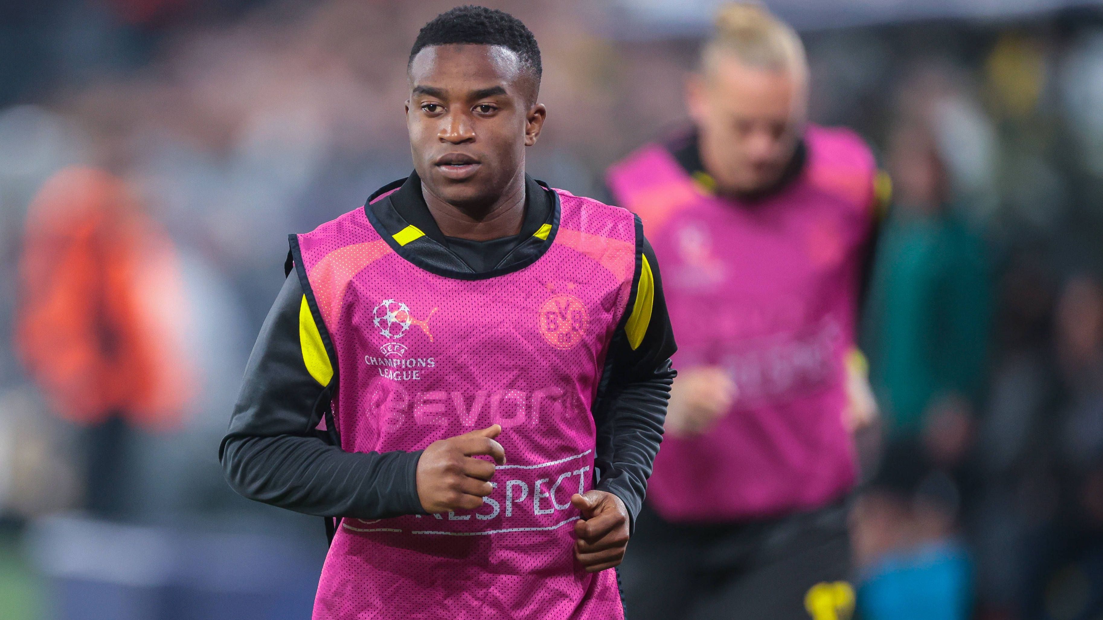 <strong>Youssoufa Moukoko (Borussia Dortmund)</strong><br>Ersetzt Füllkrug in der Schlussphase, bleibt ohne nennenswerte Aktion. <strong><em>ran</em>-Note: ohne Bewertung.</strong>