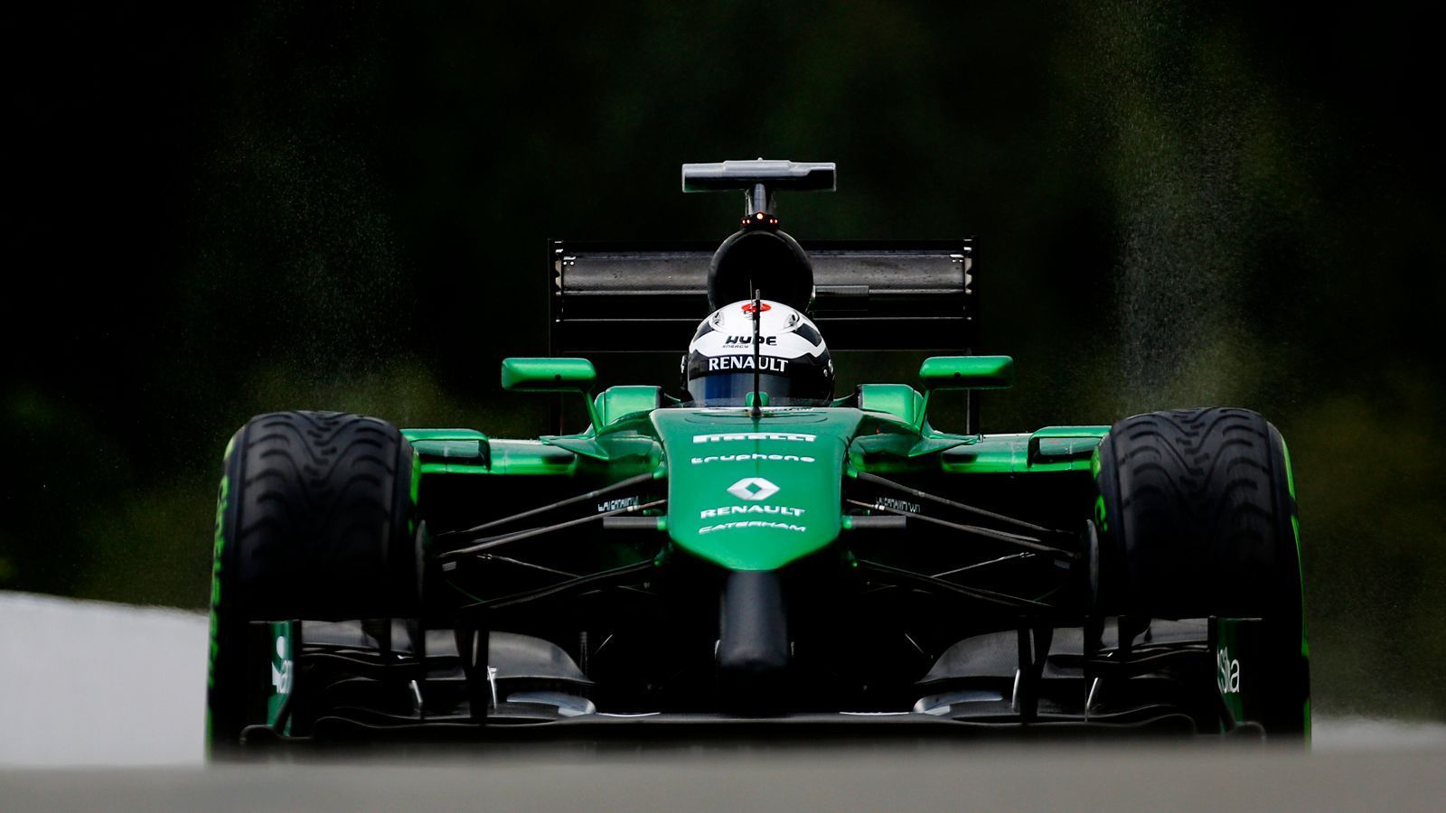 
                <strong>Andre Lotterer (Andretti)</strong><br>
                Ja, sogar ein Formel-1-Rennen hat er absolviert. 2014 war das, in Spa-Francorchamps. Leider in einem Caterham. Lotterer konnte im Qualifying zwar seinen Teamkollegen Marcus Ericsson hinter sich lassen, schied im Rennen aber wegen eines technischen Defekts vorzeitig aus. Zu weiteren Einsätzen kam es nicht mehr. Sein Anlauf in die Königsklasse dauerte übrigens elf Jahre: 2002 und 2003 war er Testfahrer für Jaguar, zu einem Cockpit reichte es damals aber nicht.
              