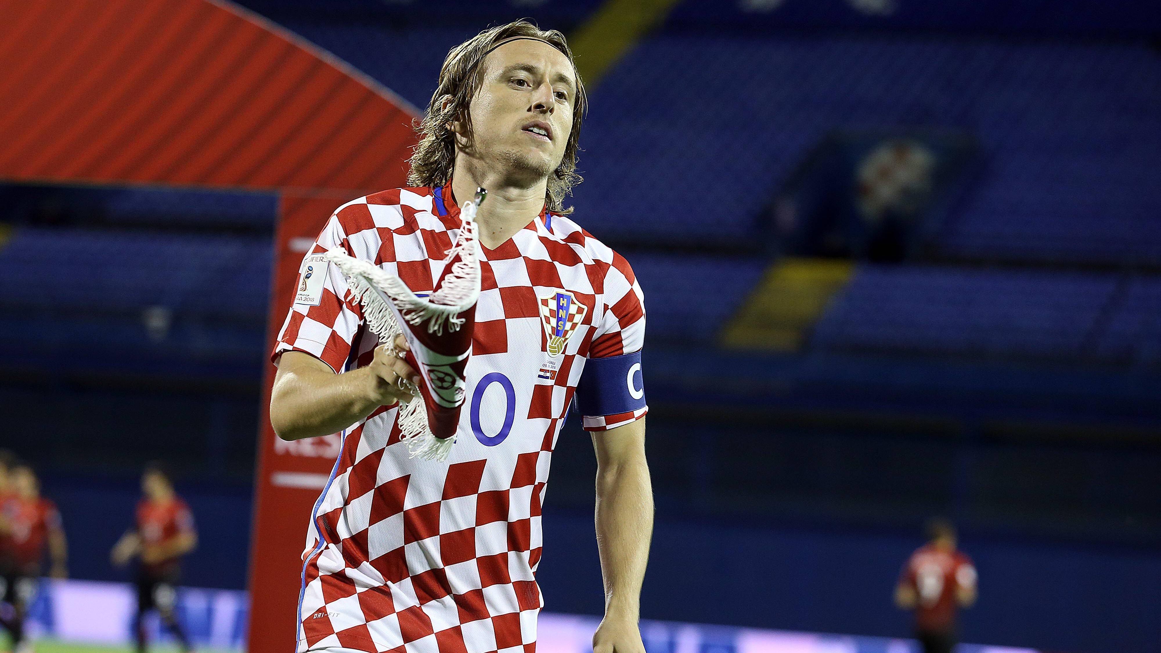 
                <strong>2018: Luka Modric</strong><br>
                &#x2022; Nationalität: Kroatien <br>&#x2022; damaliger Verein: Real Madrid <br>
              