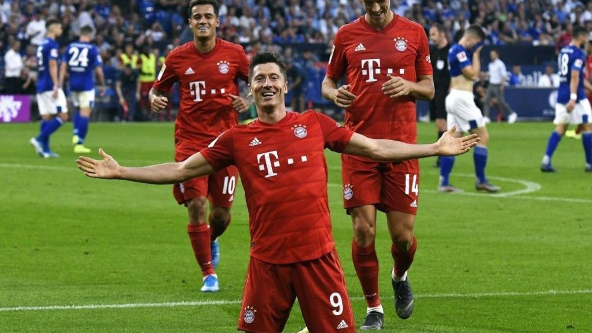Lewandowski führt Bayern zum Sieg auf Schalke
