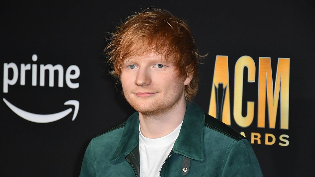 Ed Sheeran erzählt von seinem Kampf gegen das Stottern. 