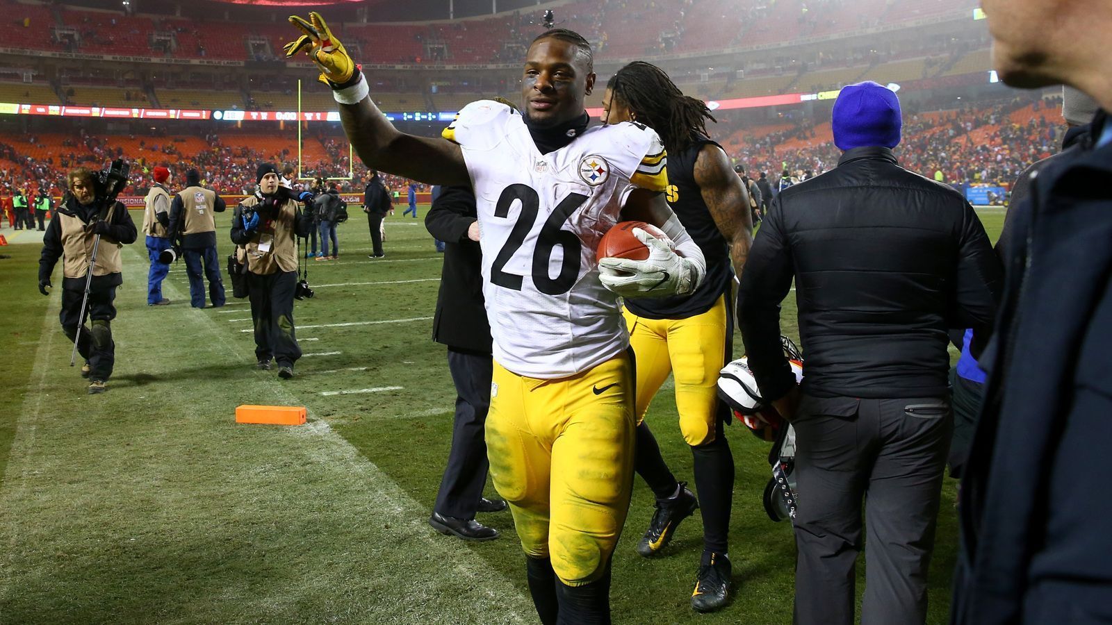 
                <strong>Platz 10: Le'Veon Bell (Running Back)</strong><br>
                Neues Team: New York JetsVier Jahre, 52,5 Millionen Dollar, 27 Millionen Dollar garantiert
              