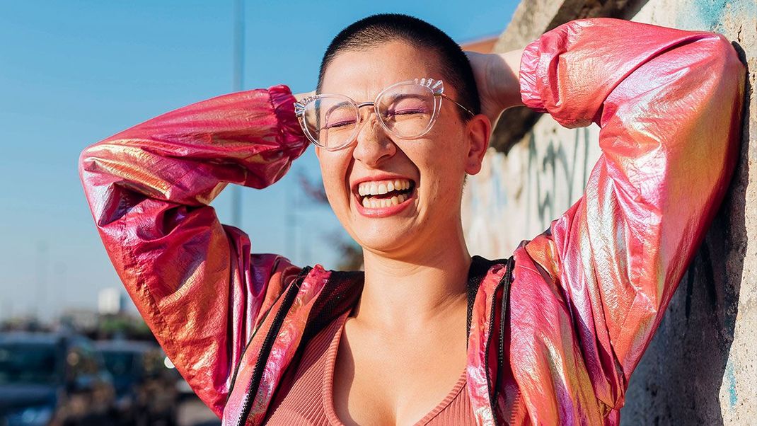 Magenta, Airy Blue und Co. – wir verraten euch die Gute-Laune-Trendfarben, nach denen wir im Frühjahr und Sommer lechzen!